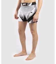 UFC Venum Spodenki MMA Treningowe Pro Line Men's Shorts White