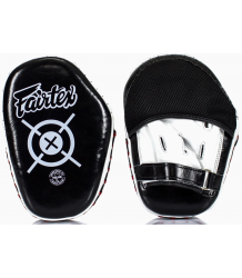 Fairtex Łapy Tarcze Tajskie FMV11 