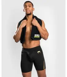 Venum Spodenki Vale Tudo Shorts Tempest 2.0 Black/Gold