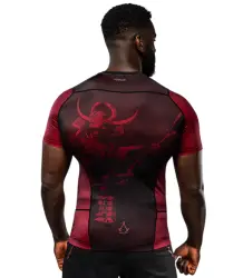 Venum x Assasin's Creed Shadows Rashguard Krótki Rękaw Short Sleeve Burgundy/Black